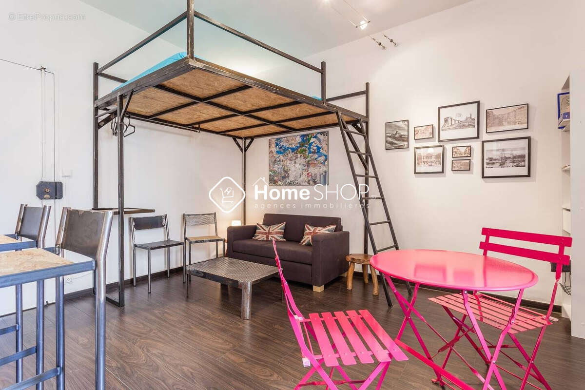 Appartement à MARSEILLE-2E