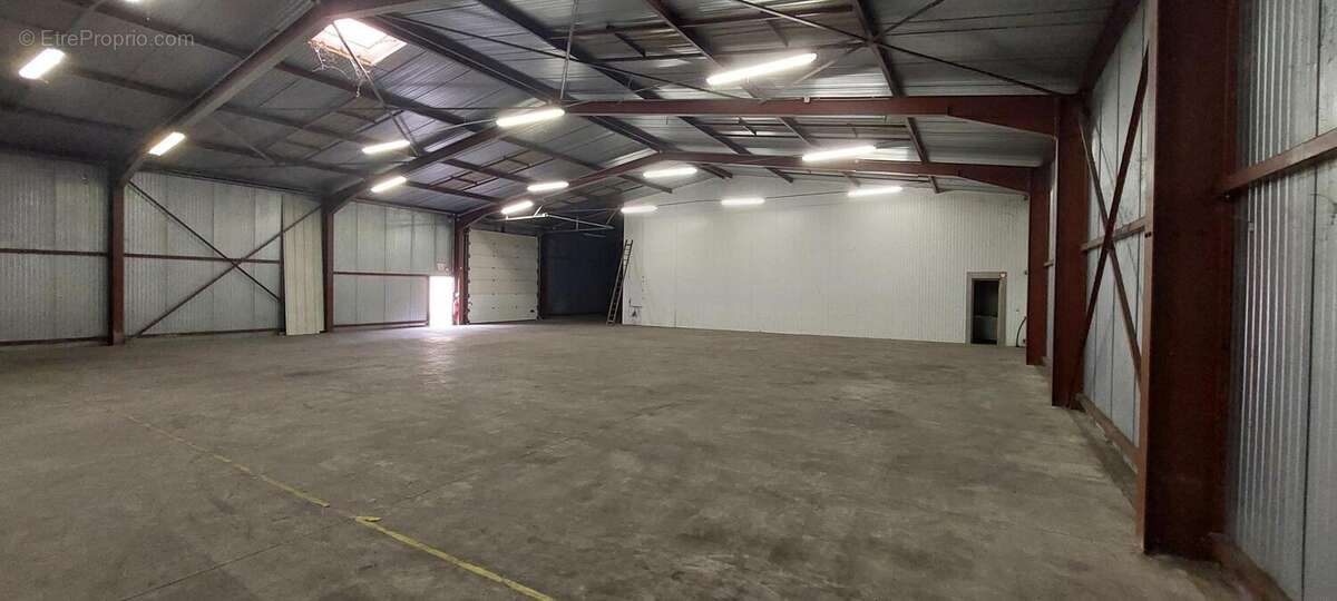 Photo 4 - Commerce à DUTTLENHEIM