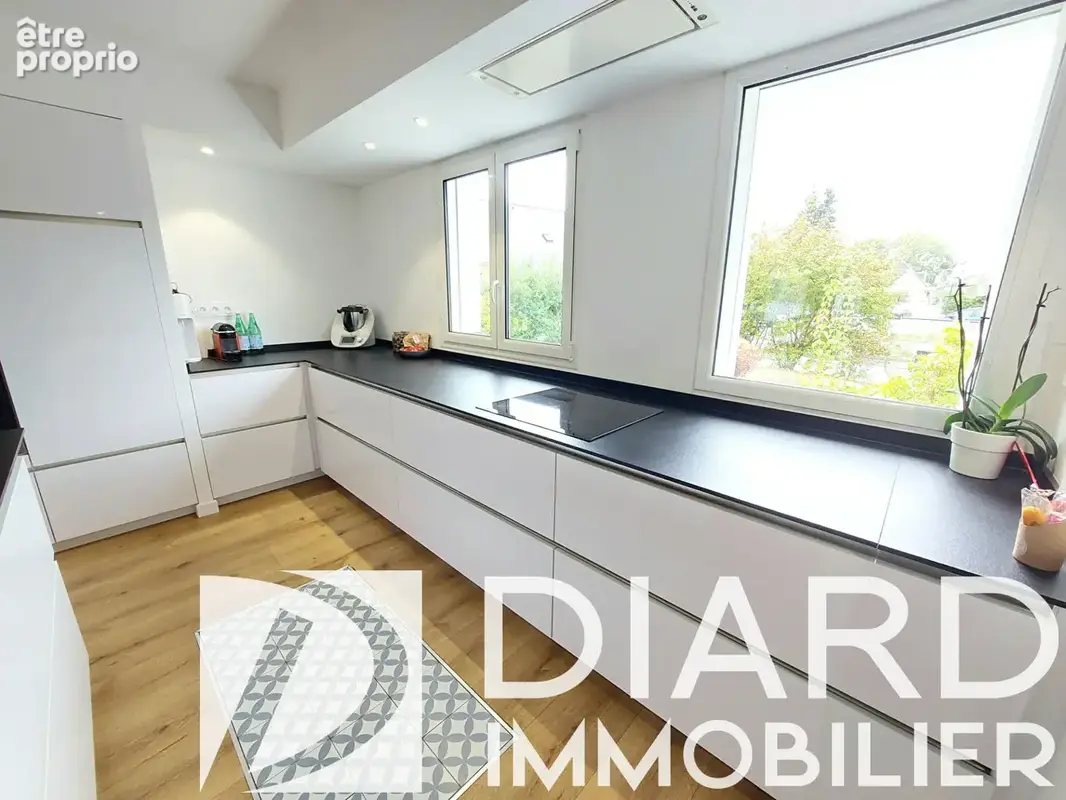Maison ETRELLES 8 pièces 173 m2 - photo 7