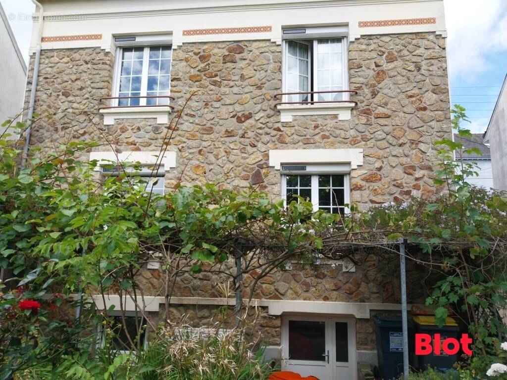 Maison à LANESTER
