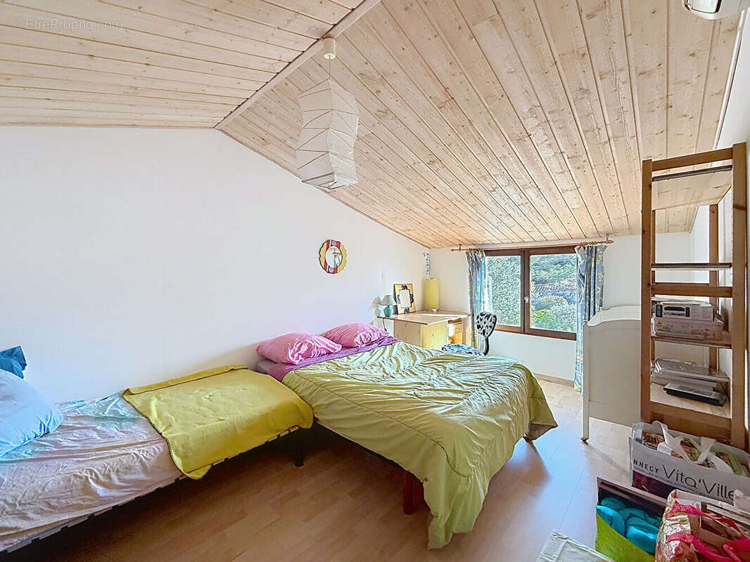 Maison à VILLENEUVE-LES-AVIGNON