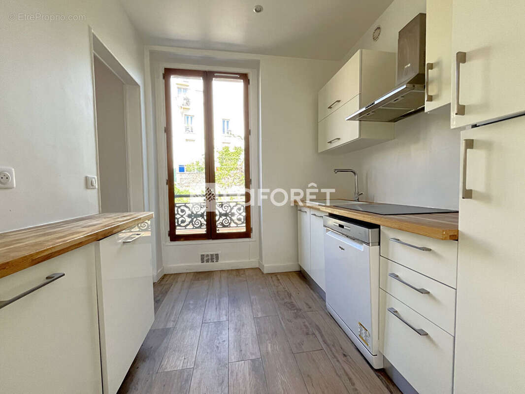 Appartement à SURESNES