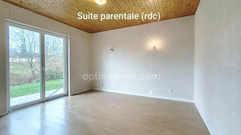 Maison à LE THILLOT