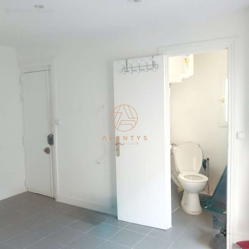 Appartement à PARIS-2E