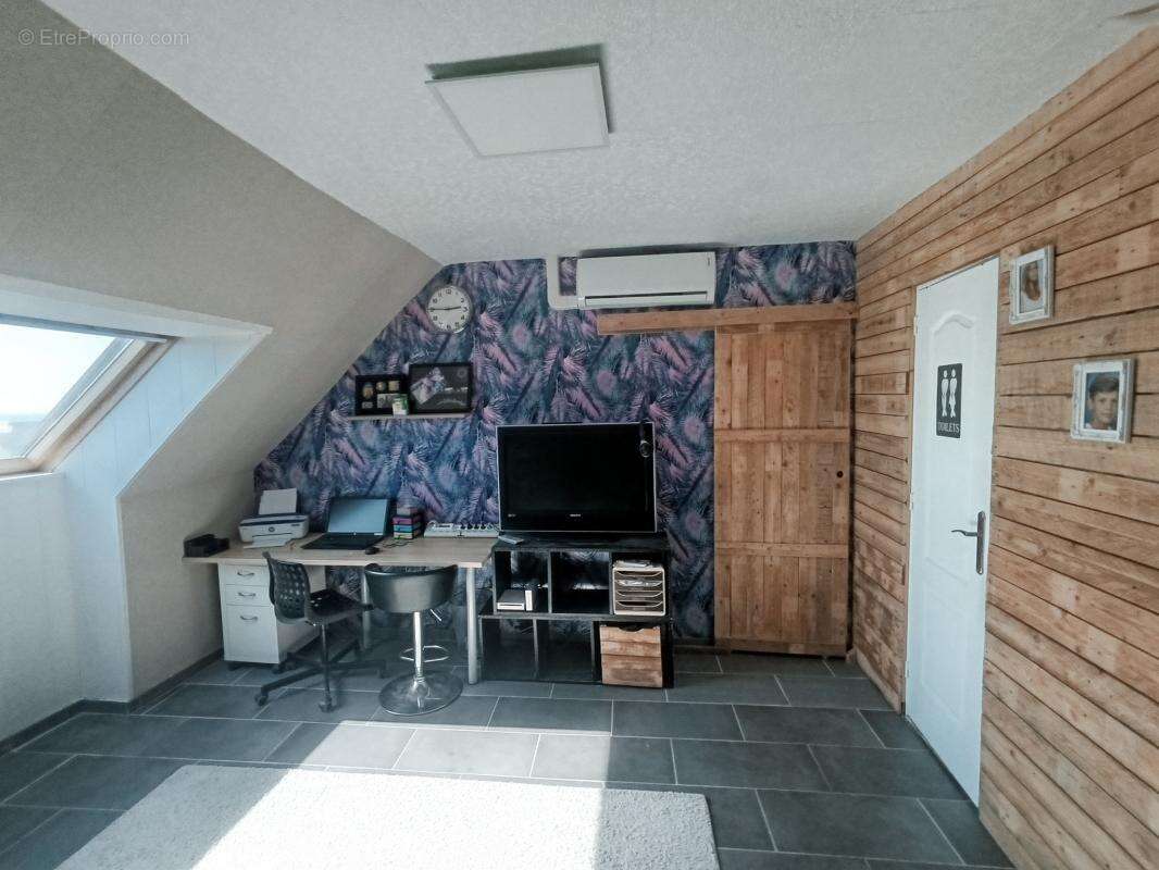 Maison à BRAINS-SUR-GEE