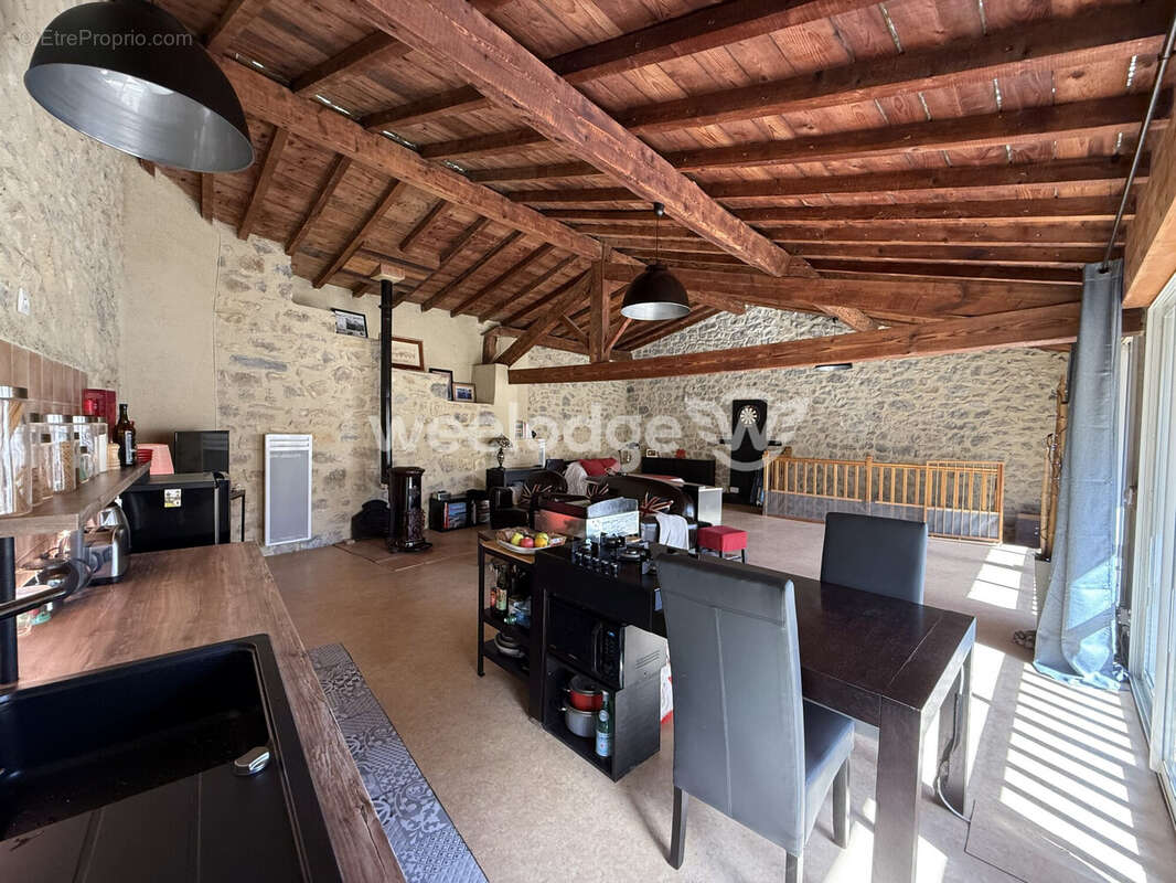 Maison à LA BASTIDE-SUR-L&#039;HERS