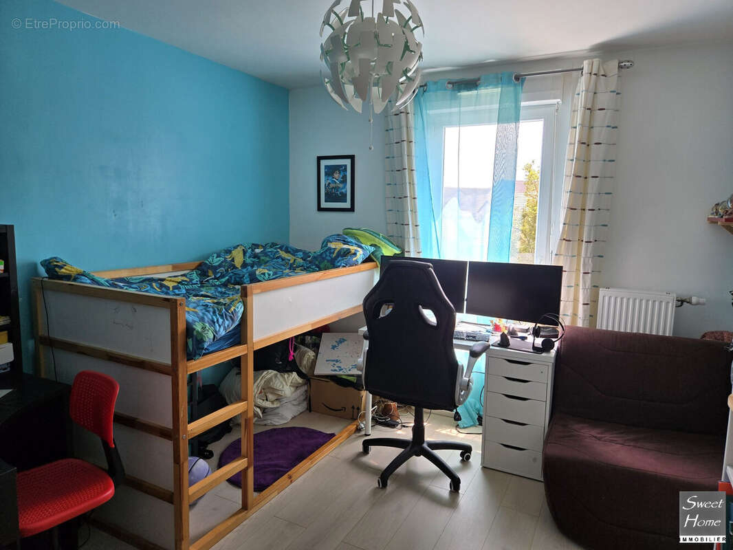 Appartement à MAGNY-LES-HAMEAUX