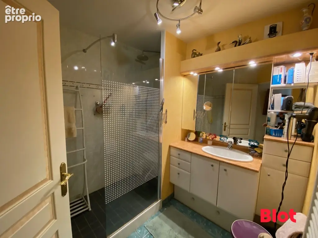 Appartement 5 pièces 79 m² à vendre à Rennes (35000) - photo 8