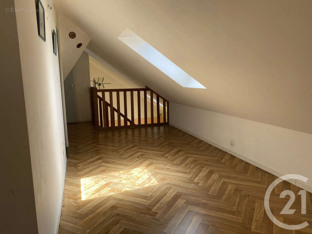 Maison 154 m² à Boulleret  - photo 15