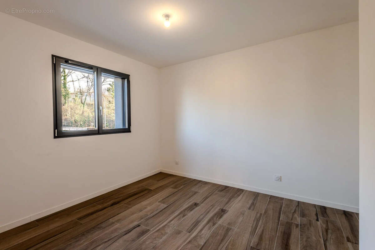 Appartement à NEUVECELLE