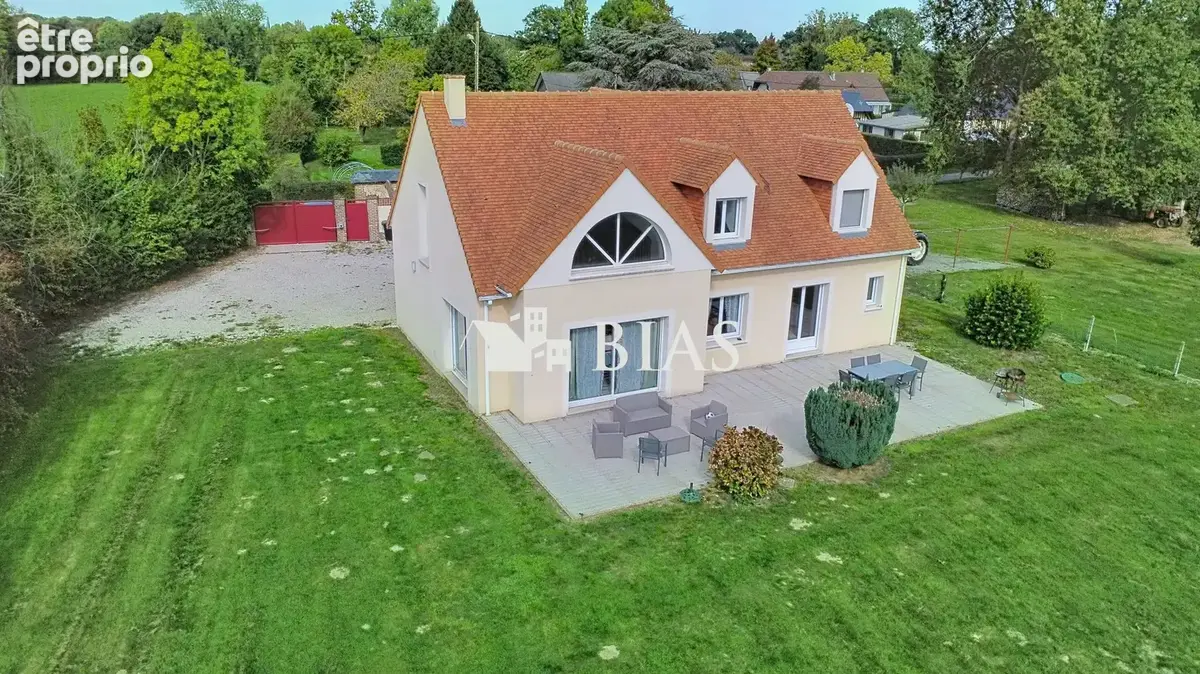 Maison 8 pièces 178 m² à vendre à Bernay (27300) - photo 4