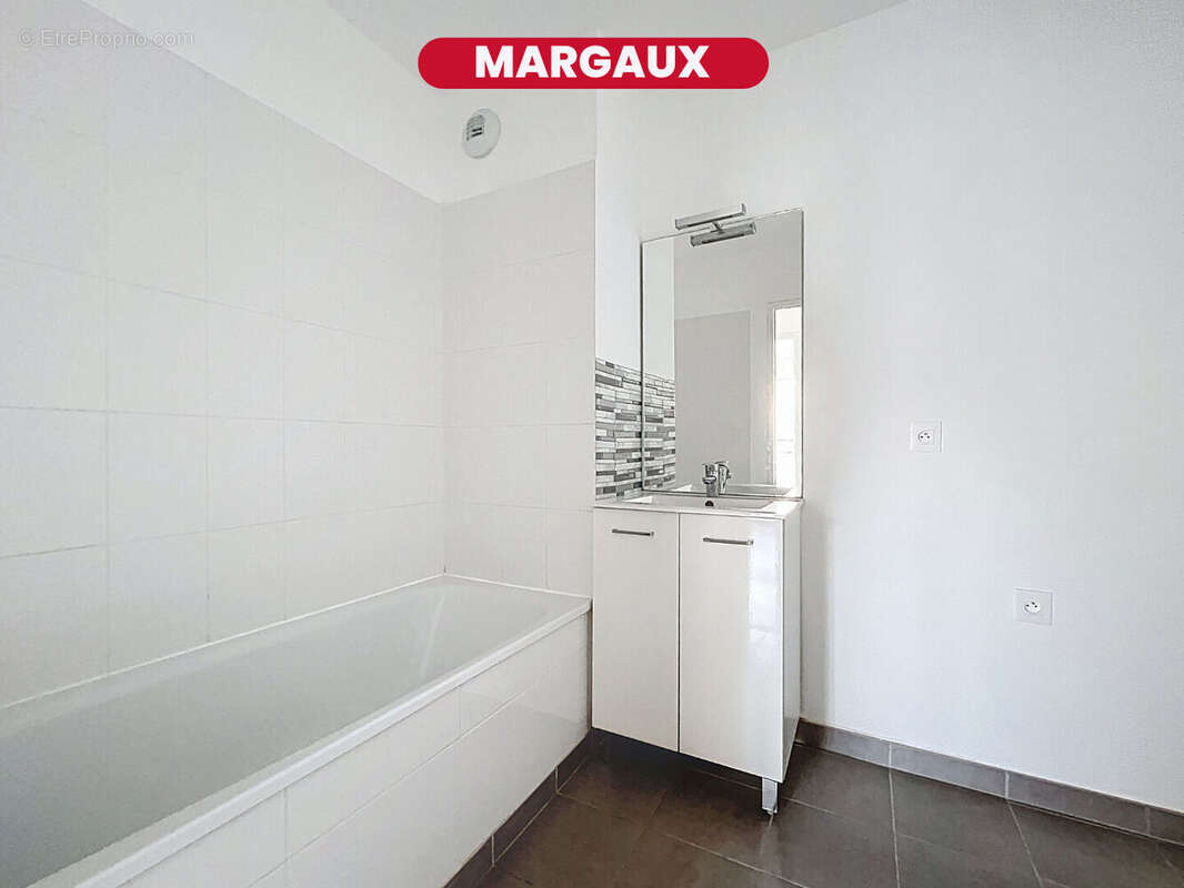 Appartement à LYS-LEZ-LANNOY