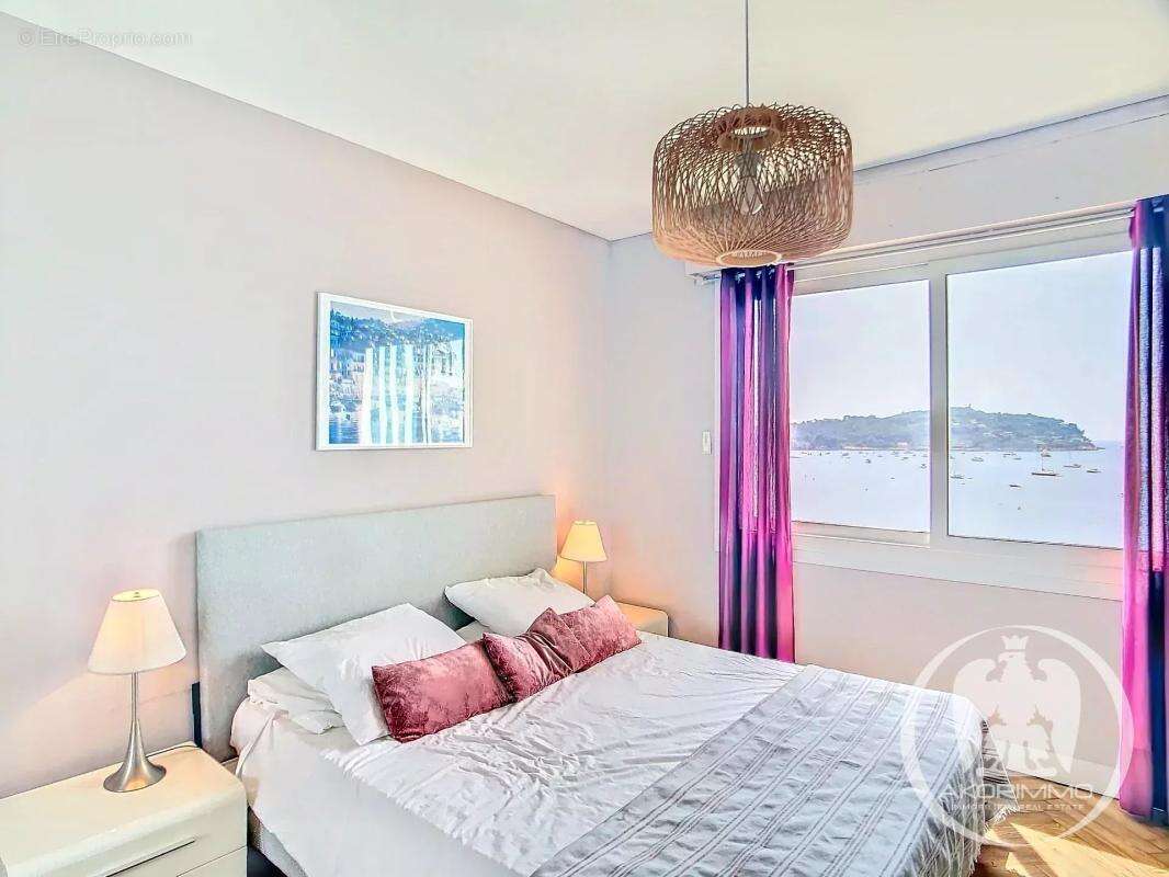 Appartement à VILLEFRANCHE-SUR-MER