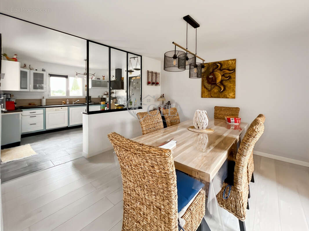 Maison à UZES