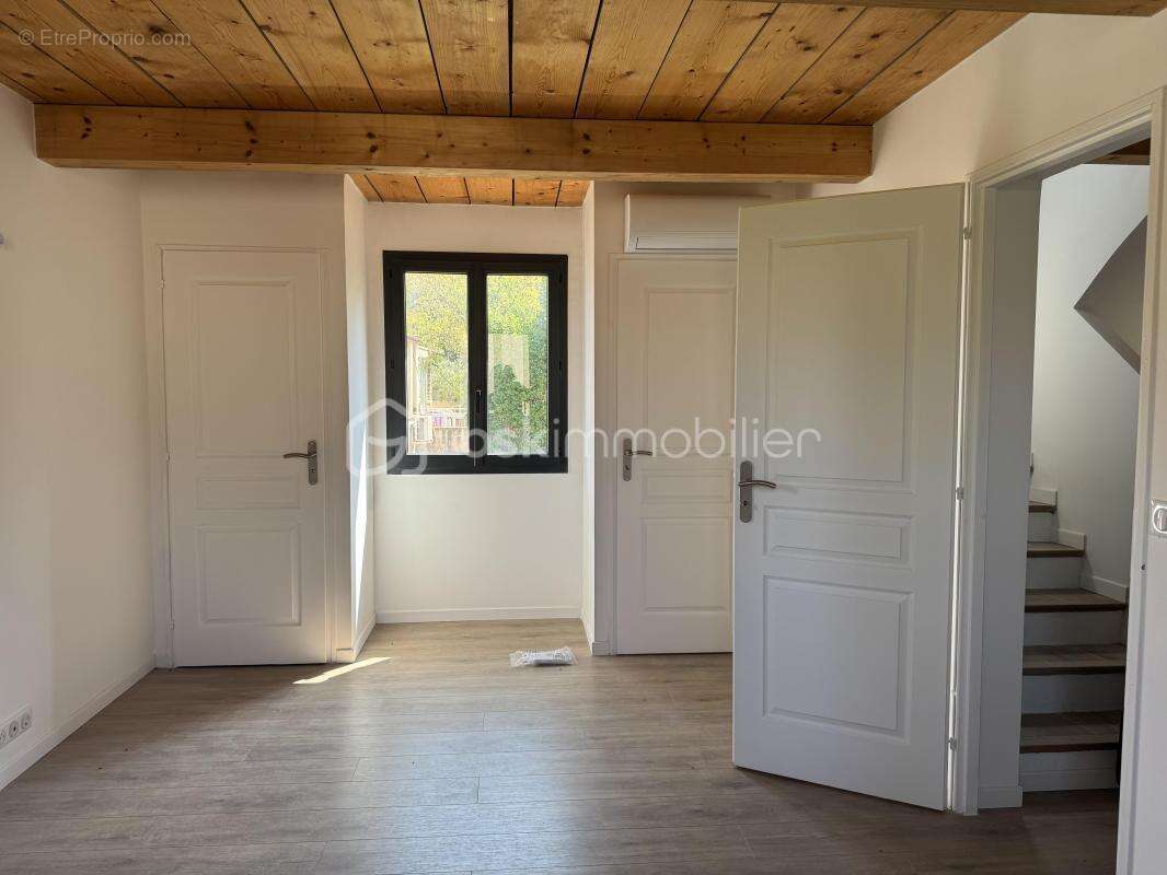 Maison neuve de 170 m2, 5 chambres, piscine, à toulon- quartier  la serinette - photo 18
