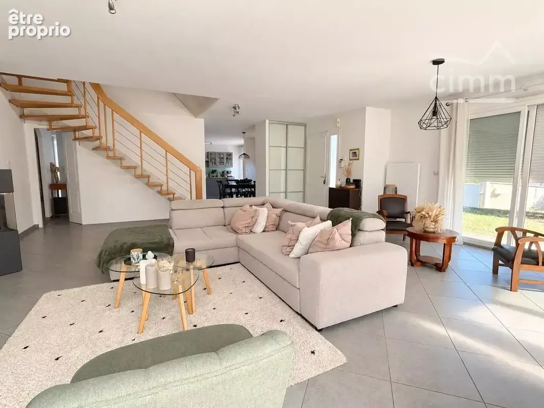 Maison familiale de 148 m² – 4 chambres – terrain de 1 500 m² - photo 8