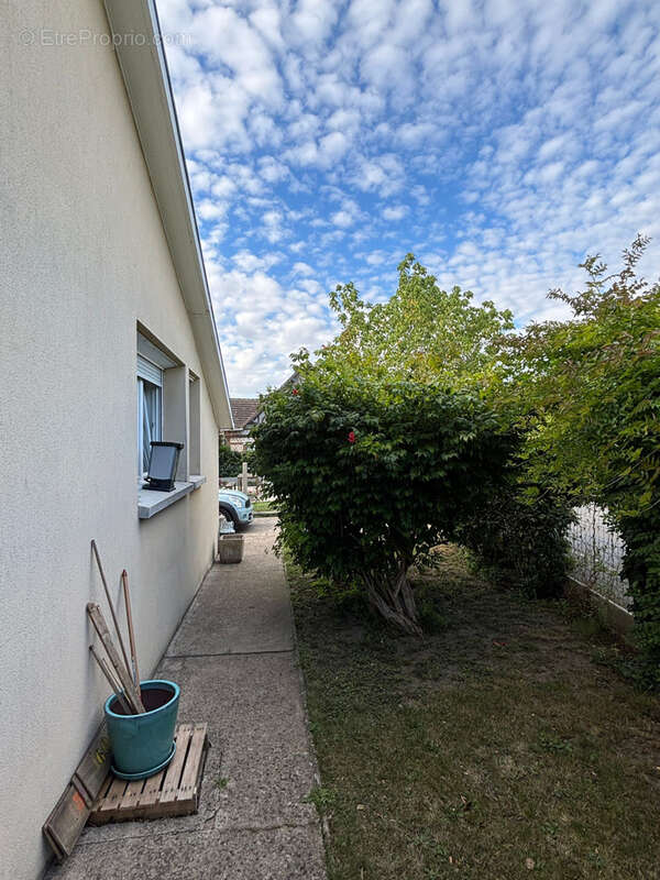 Maison à PONT-DE-L&#039;ARCHE