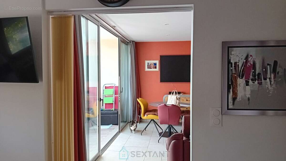 Secteur Foncillon, Appartement rénové de 54 m² deux chambres - photo 18