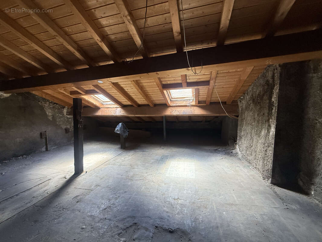 Appartement à MOUTIERS