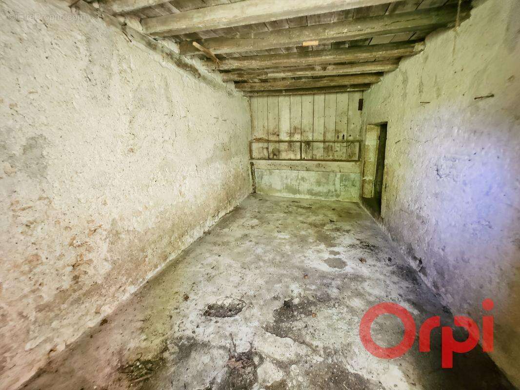 Maison à SAINT-GERMAIN-DES-BOIS