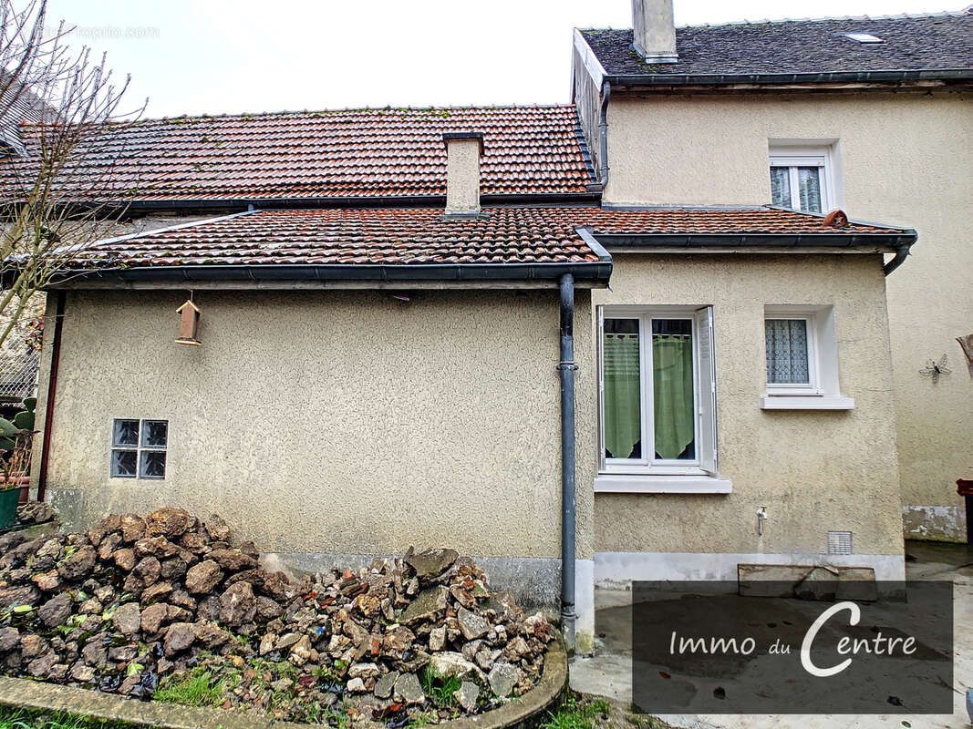 Maison à MONTMIRAIL
