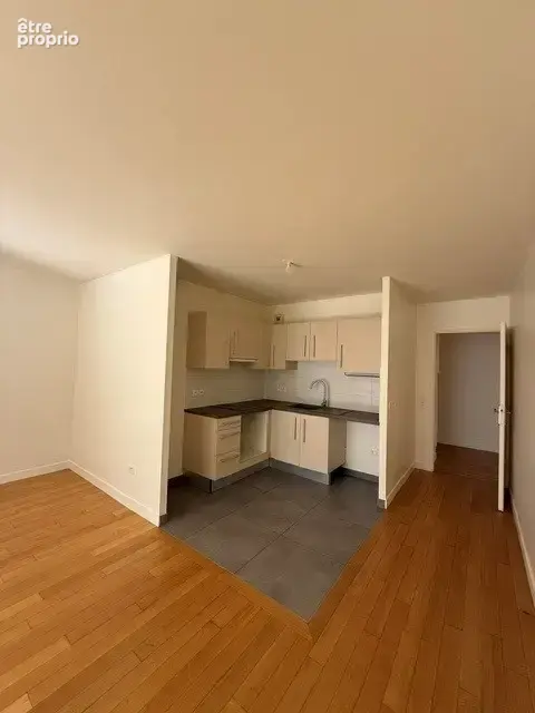 Bel appartement - 3 pièces - Immeuble récent - Cergy B24 - photo 5