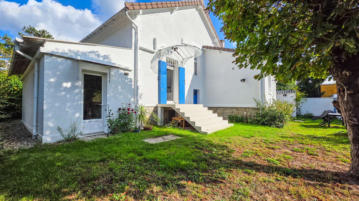 Maison à CARRIERES-SOUS-POISSY