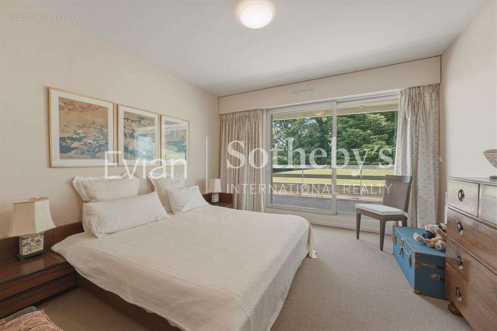 Vente evian-les-bains – appartement t4 avec vue panoramique sur le lac léman - photo 13