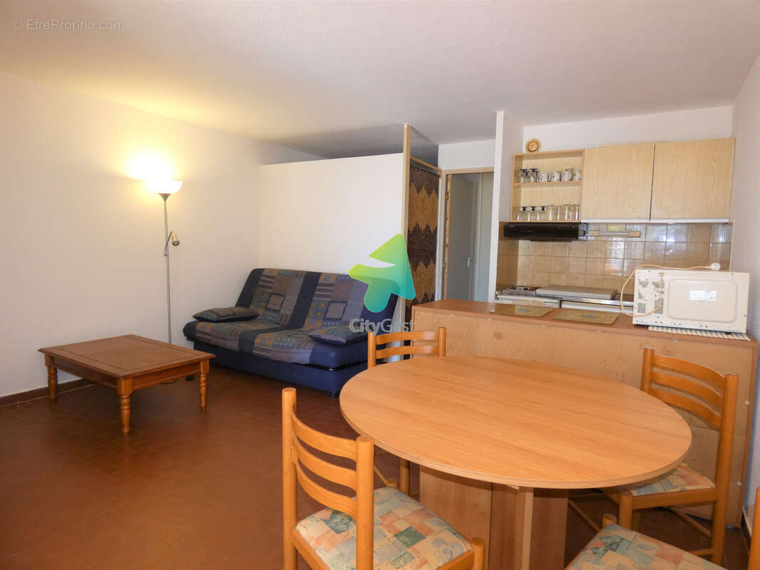 Appartement T2 Cabine avec Parking et Terrasse Vue Port - photo 3
