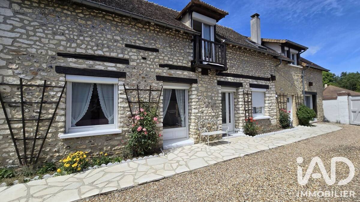 Photo 1 - Maison à GADENCOURT