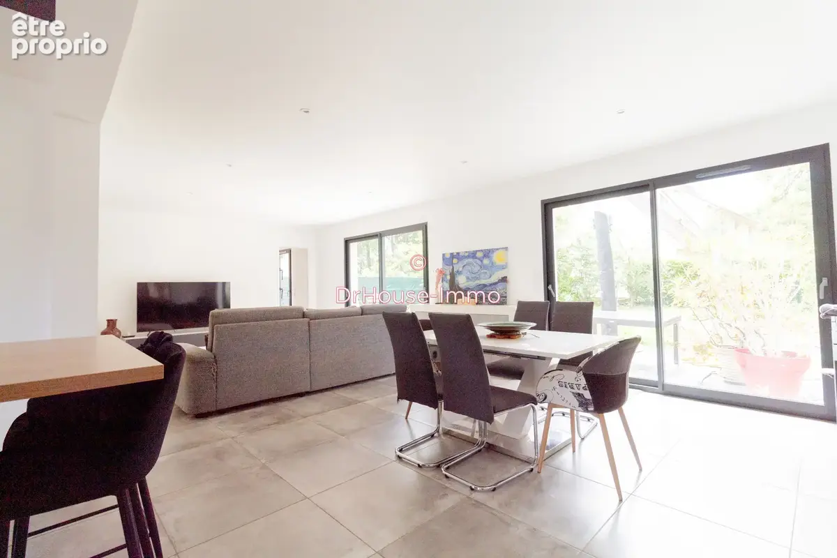Maison 168 m² à Villiers-Saint-Frederic  - photo 2