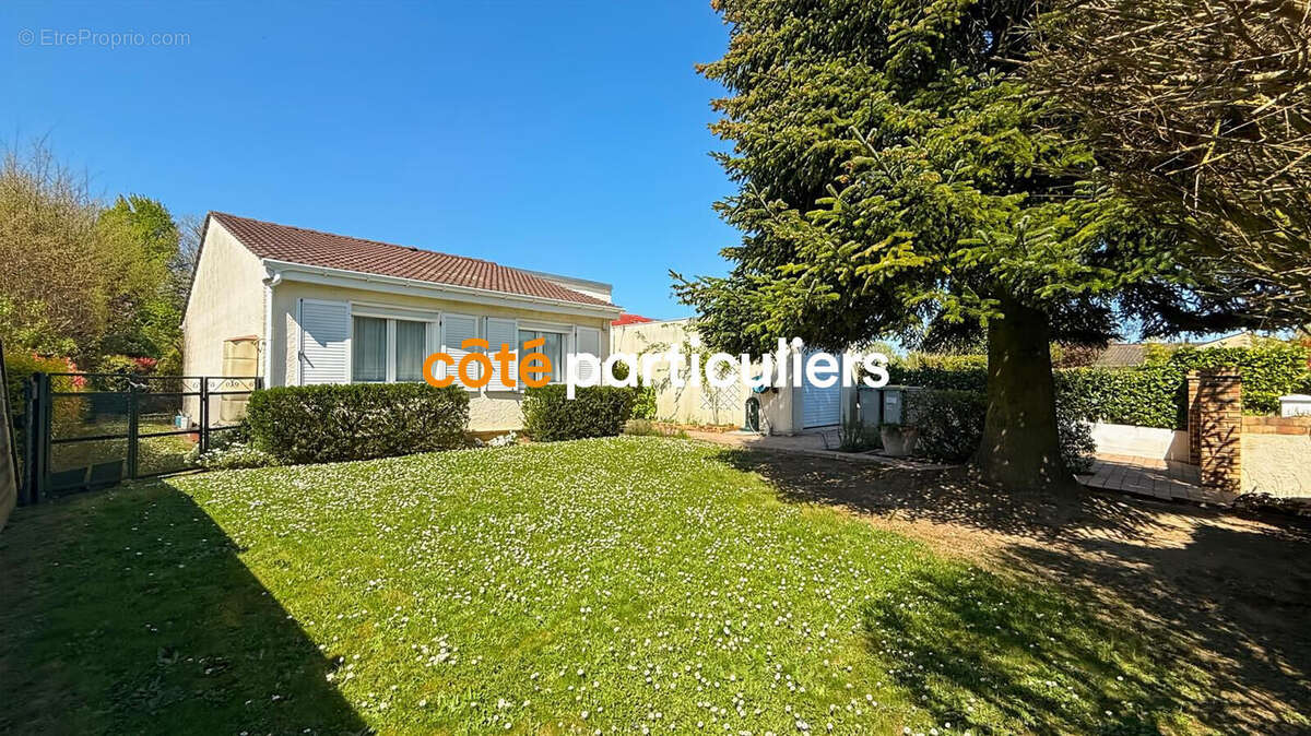 Maison à COMBS-LA-VILLE