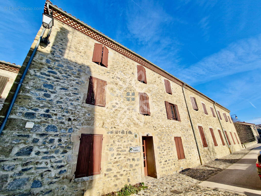Propriété de charme dans l’un des Plus Beaux Villages de France - photo 3