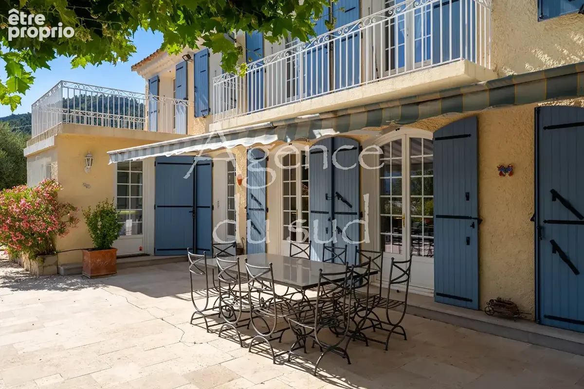 Maison Aubagne 8 pièce(s) 290 m2 - photo 2