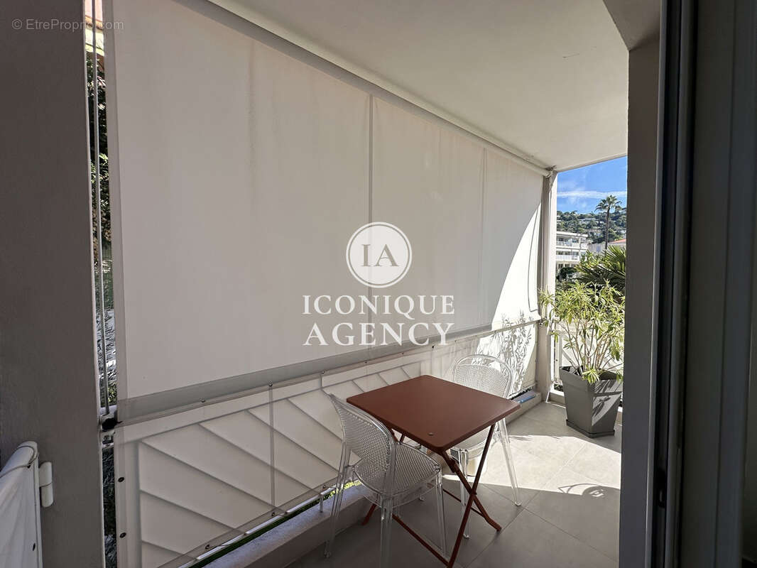 Appartement à LE CANNET