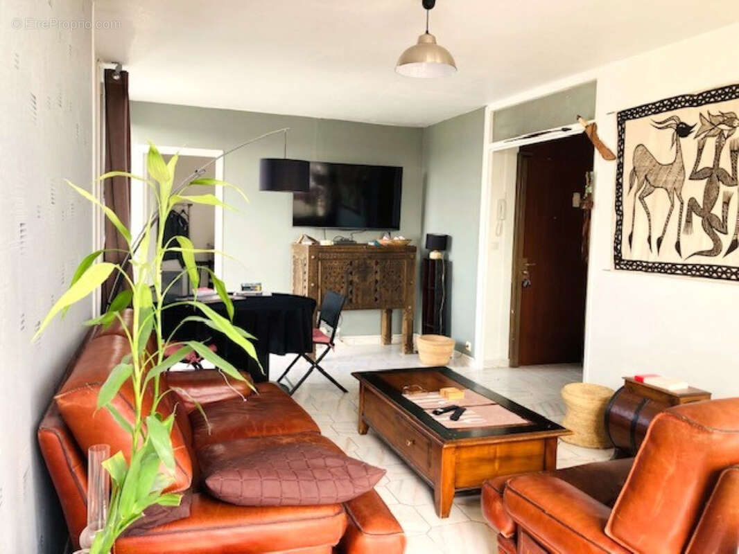 Appartement à BRON