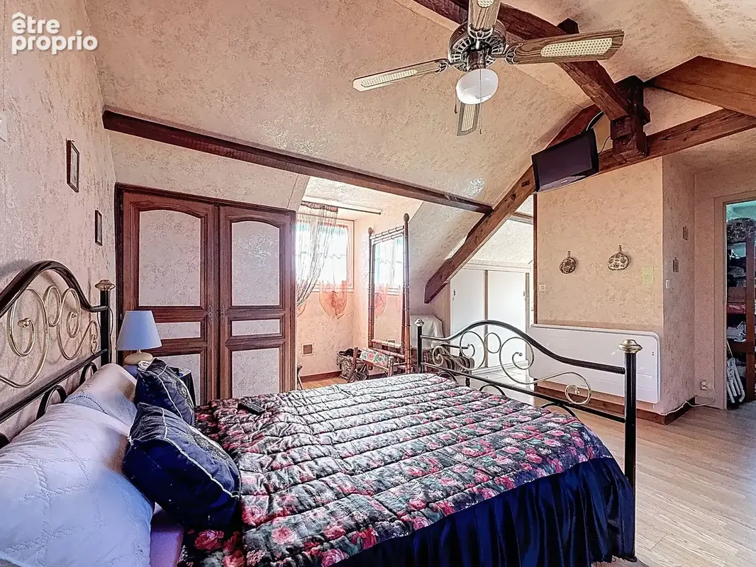 Maison de charme dans un hameau calme (37) - photo 13