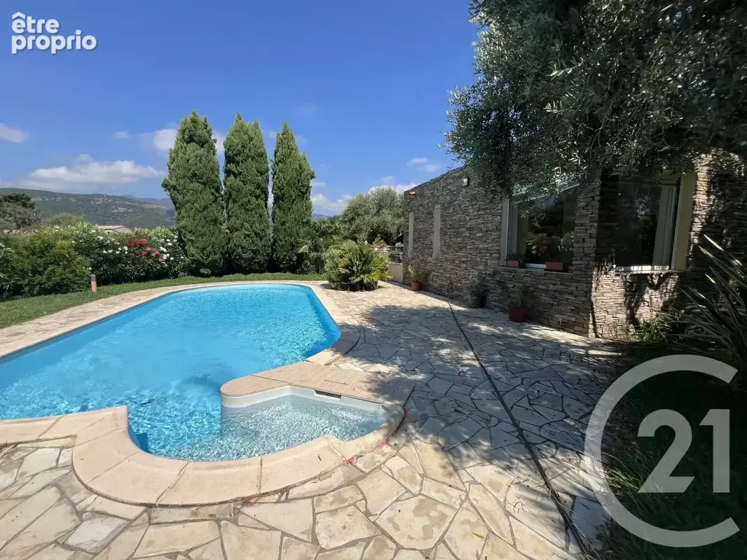 Maison 6 pièces 212 m² à vendre à Lucciana (20290) - photo 4