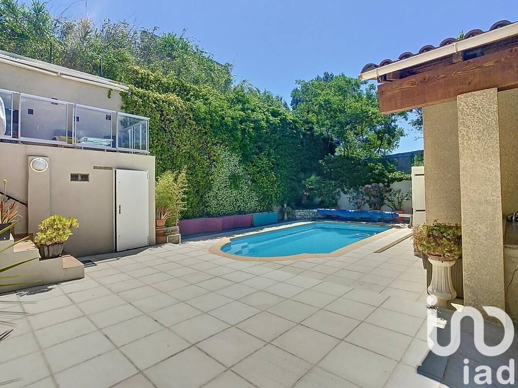 Photo 1 - Maison à MARSEILLE-16E