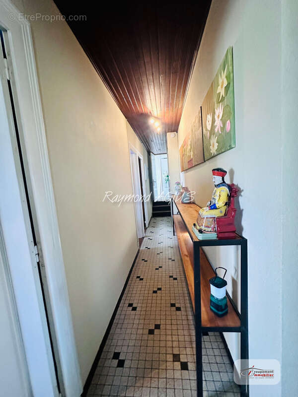 Charmante longère de vigneron avec studio, piscine et séchoir traditionnel - photo 20