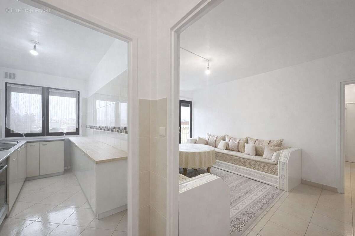 Appartement à SAINT-DENIS