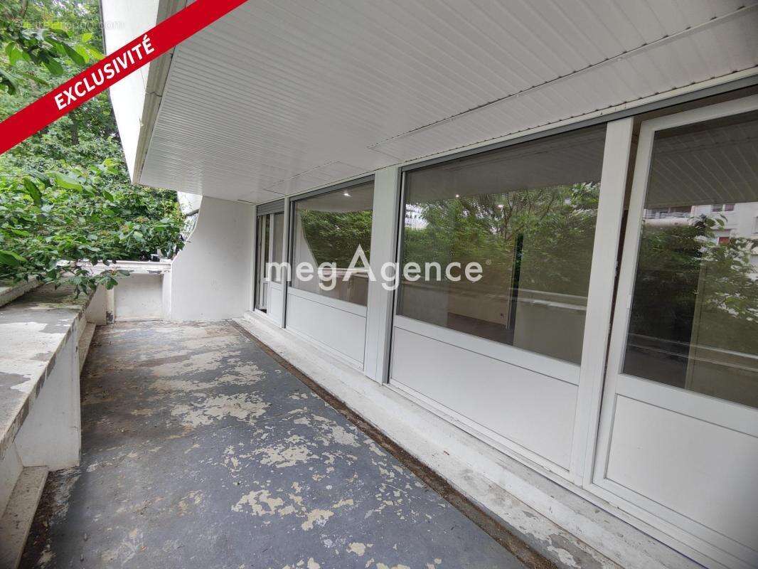 Grand T2 lumineux avec extérieur (terrasse et balcon) – Proche  Charpennes / tête d'or - photo 3