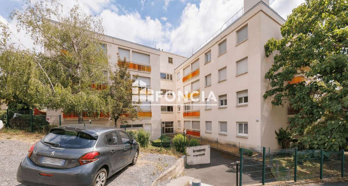 VALLIERES- Stade Marcombes T3- 71m² - photo 13