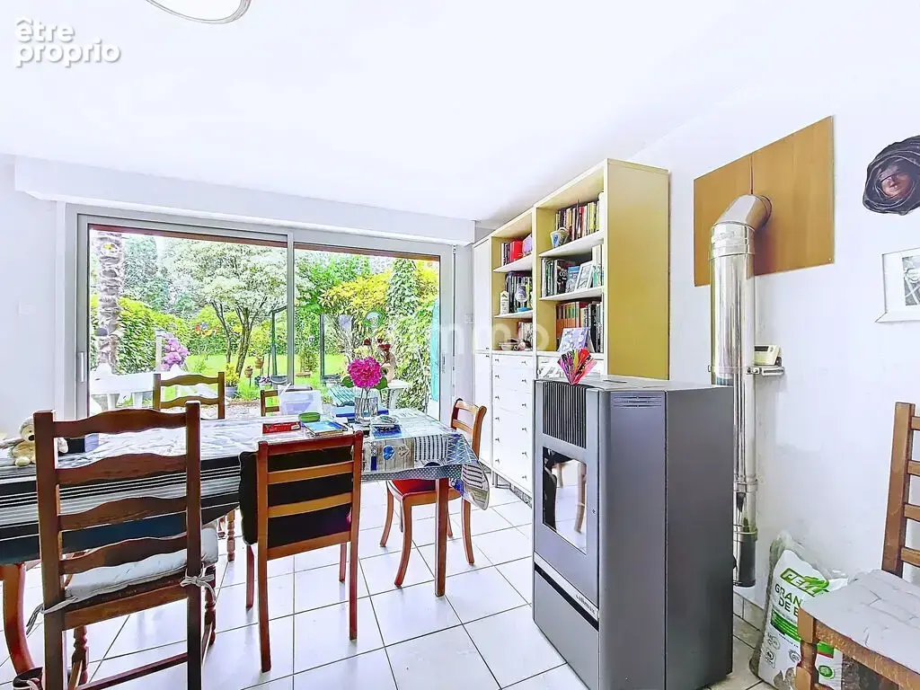 Maison de 5 pièces, 117 m² à Dinéault 29150 - photo 10