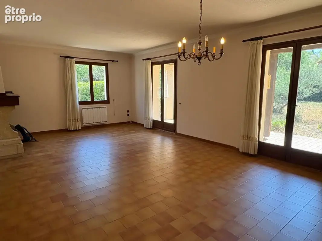 Maison 4 faces de 113 m2 avec grand terrain de plus de 1700m² , jardin arboré & sans vis-à-vis - photo 12