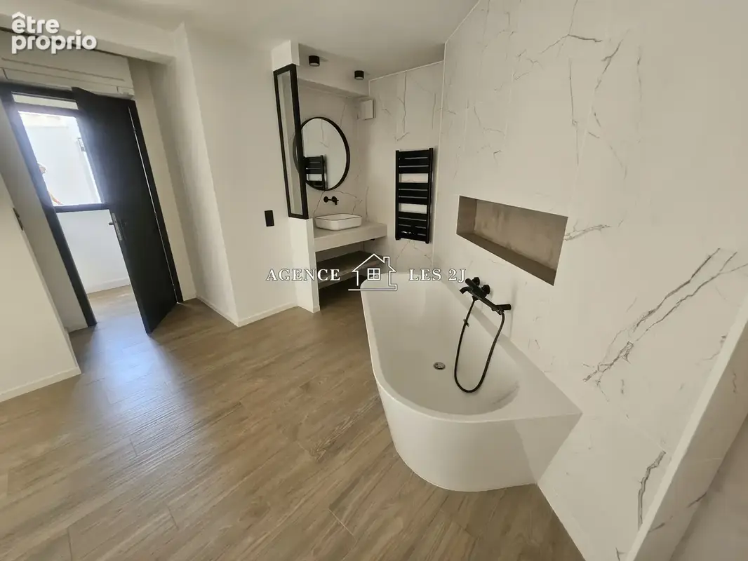 EXCLUSIVITÉ   Maison de plain-pied avec patio   Beaumont 13012 - photo 5