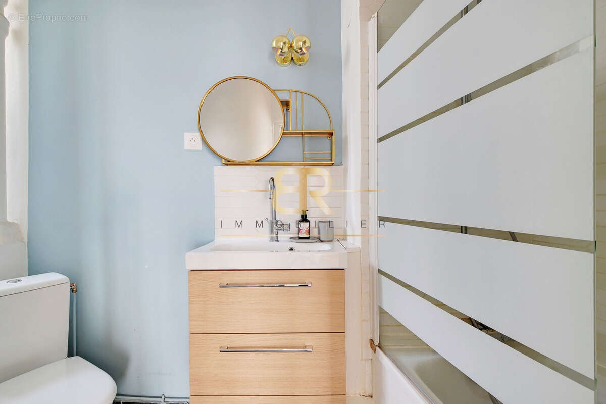 Appartement à PARIS-19E