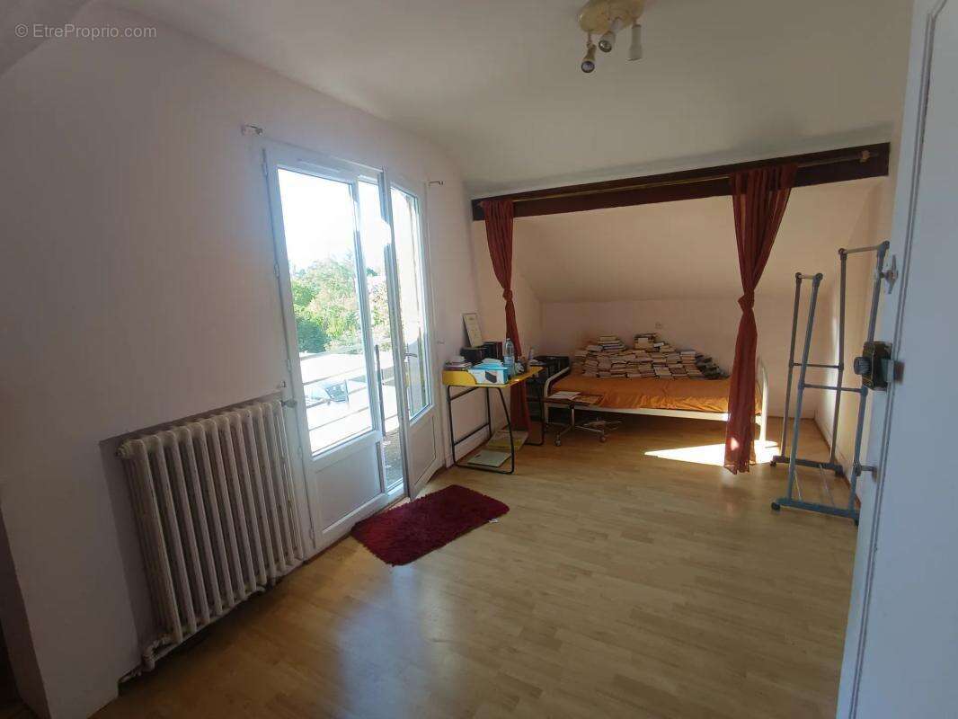 Maison à CARRIERES-SUR-SEINE