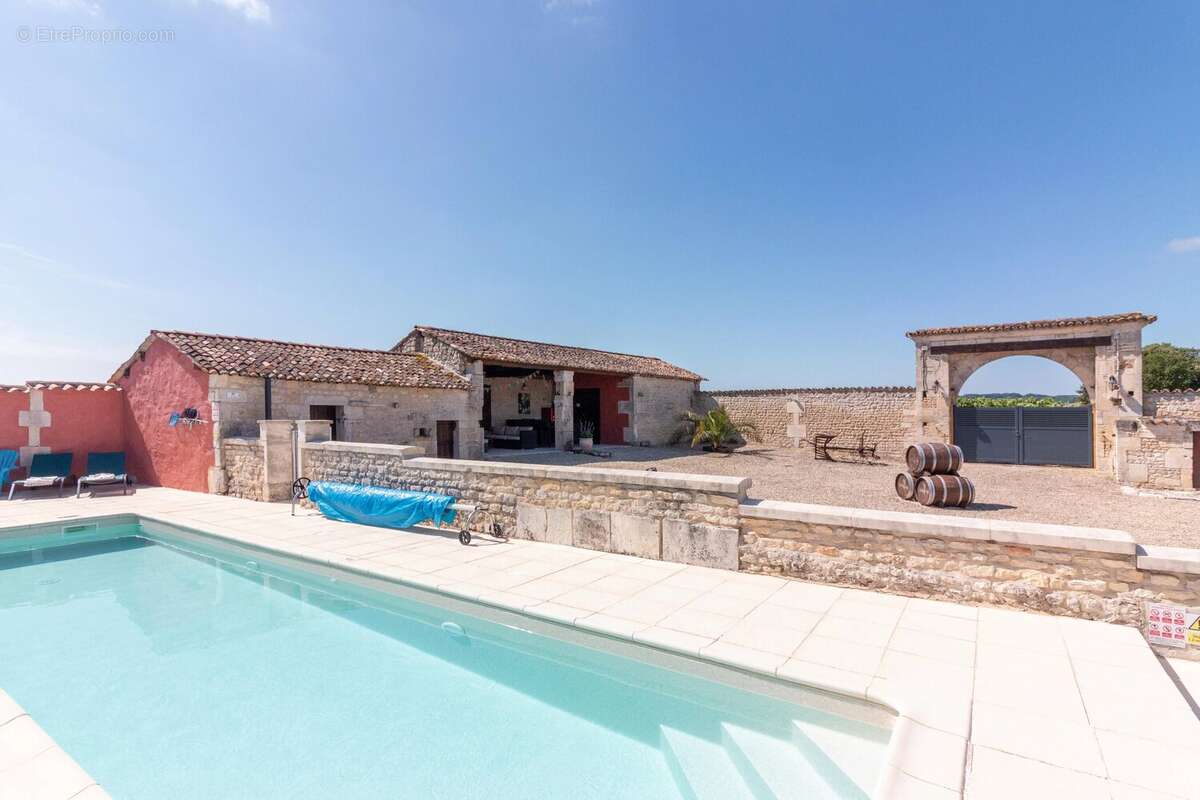 Domaine rural historique et prestigieux avec logements d'hôtes - photo 15