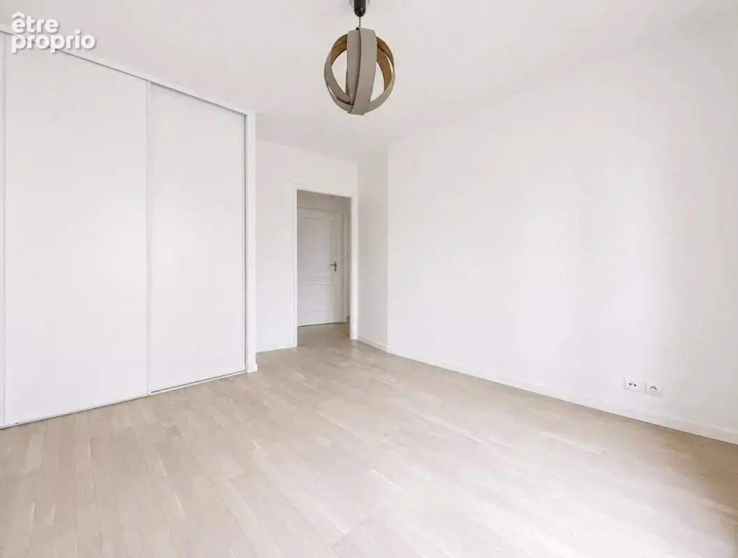 Appartement Puteaux 3 pièce(s) 60 m2 - photo 8